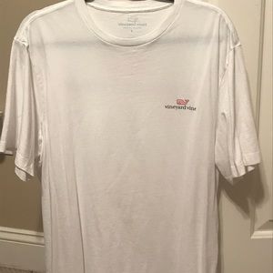 Vineyard Vines T-shirt